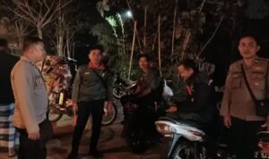 Cipta Kondisi Saat Malam, Polsek Rajadesa Polres Ciamis Patroli KRYD ke Pemukiman dan Obvit