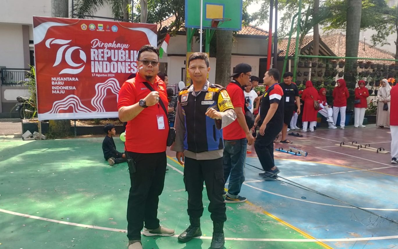 Bhabinkamtibmas Kelurahan Margasari Polsek Buah Batu Melaksanakan Binkamsa di Wilayah Binaannya