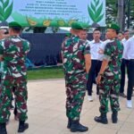 Dandim 0906/Kutai Kartanegara Lepas Pemberangkatan Calon Komcad Ikuti Seleksi Tingkat Panpus