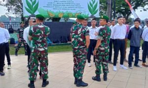 Dandim 0906/Kutai Kartanegara Lepas Pemberangkatan Calon Komcad Ikuti Seleksi Tingkat Panpus