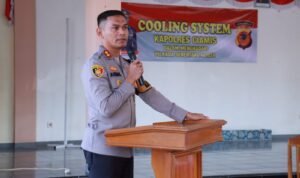 Cooling System, Kapolres Ciamis Bareng Warga Lakbok dan Purwadadi Siap Sukseskan Pilkada 2024