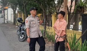 Polsek Cikoneng Koorkom Kamtibmas di Desakaler Wujudkan Pilkada Serentak 2024 Aman