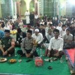 Polsek Cikoneng Polres Ciamis Ikuti Acara Maulid Nabi di Desa Gegempalan