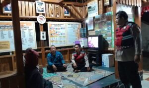 Berikan Rasa Nyaman, Polsek Rajadesa Polres Ciamis Intens Patroli KRYD ke Pemukiman Warga