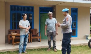 Cipkon Pilkada 2024, Polsek Sukadana Polres Ciamis Cooling System Bersama Warga Salakaria