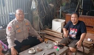 Polsek Cikoneng Polres Ciamis Koorkom Kamtibmas di Ciherang Wujudkan Pilkada Serentak 2024 Aman Polsek Cikoneng Polres Ciamis Koorkom Kamtibmas di Ciherang Wujudkan Pilkada Serentak 2024 Aman