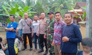 Ops Mantap Praja, Polsek Rancah Polres Ciamis Cooling System Saat Turnamen Bola Voli Ops Mantap Praja, Polsek Rancah Polres Ciamis Cooling System Saat Turnamen Bola Voli