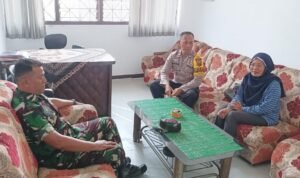 Datangi Masyarakat, Anggota Polsek Ciamis Koorkom Kamtibmas Jelang Pilkada Serentak