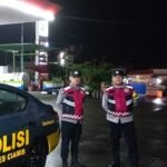 Berikan Rasa Aman, Personel Polsek Kawali Polres Ciamis Patroli Dialogis di Malam Hari