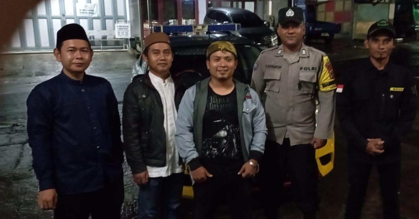 Polsek Ciamis Polres Ciamis Ikuti Acara Maulid Nabi di Desa Panyingkiran