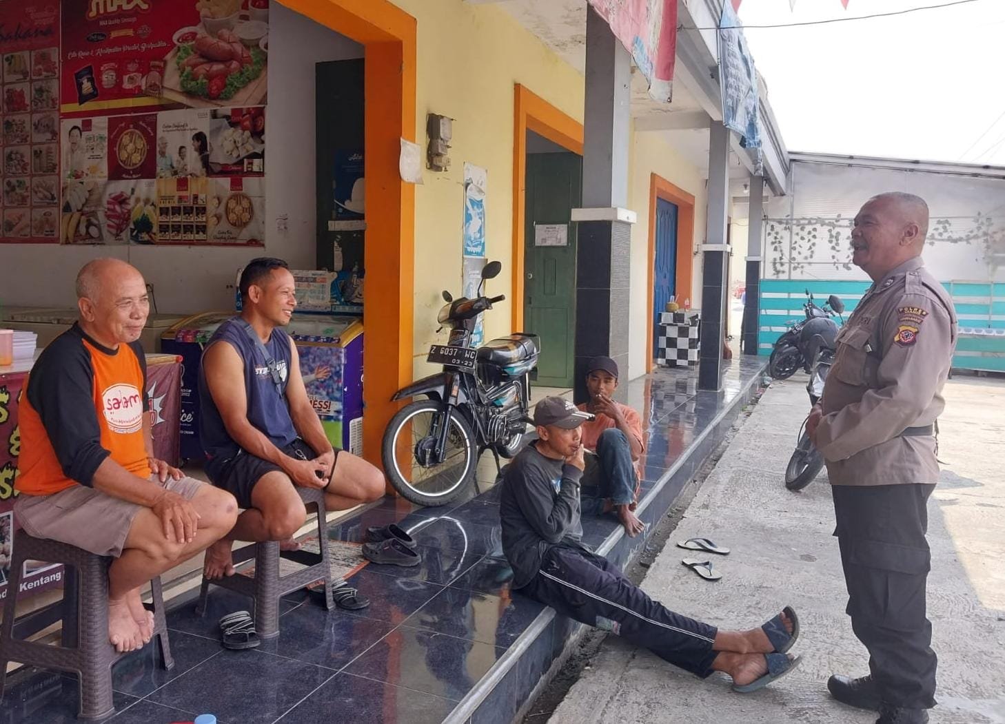 Perkuat Sinergitas, Polsek Panumbangan Polres Ciamis Koorkom Kamtibmas ke Warga Cidoyang