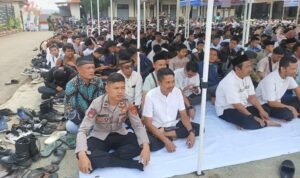 Polsek Rajadesa Polres Ciamis Ikuti Peringatan Maulid Nabi Muhammad SAW di SMKN 1 Rajadesa