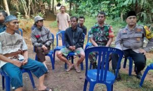 Kepedulian Sosial, Polsek Cijeungjing Polres Ciamis Takziah ke Keluarga Duka di Karang Anyar Kepedulian Sosial, Polsek Cijeungjing Polres Ciamis Takziah ke Keluarga Duka di Karang Anyar