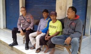 Datang ke Tokoh, Anggota Polsek Rancah Koorkom Kamtibmas Jelang Pilkada Serentak