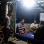 Humanis, Polsek Cipaku Polres Ciamis Patroli Dialogis ke Pemukiman Warga