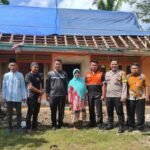 Polsek Cikoneng Sambang ke Desa Sindangsari Dalam Rangka Cooling System