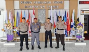 Ops Mantap Praja Polres Ciamis Siagakan Personel PAM di Kantor KPU Kabupaten Ciamis