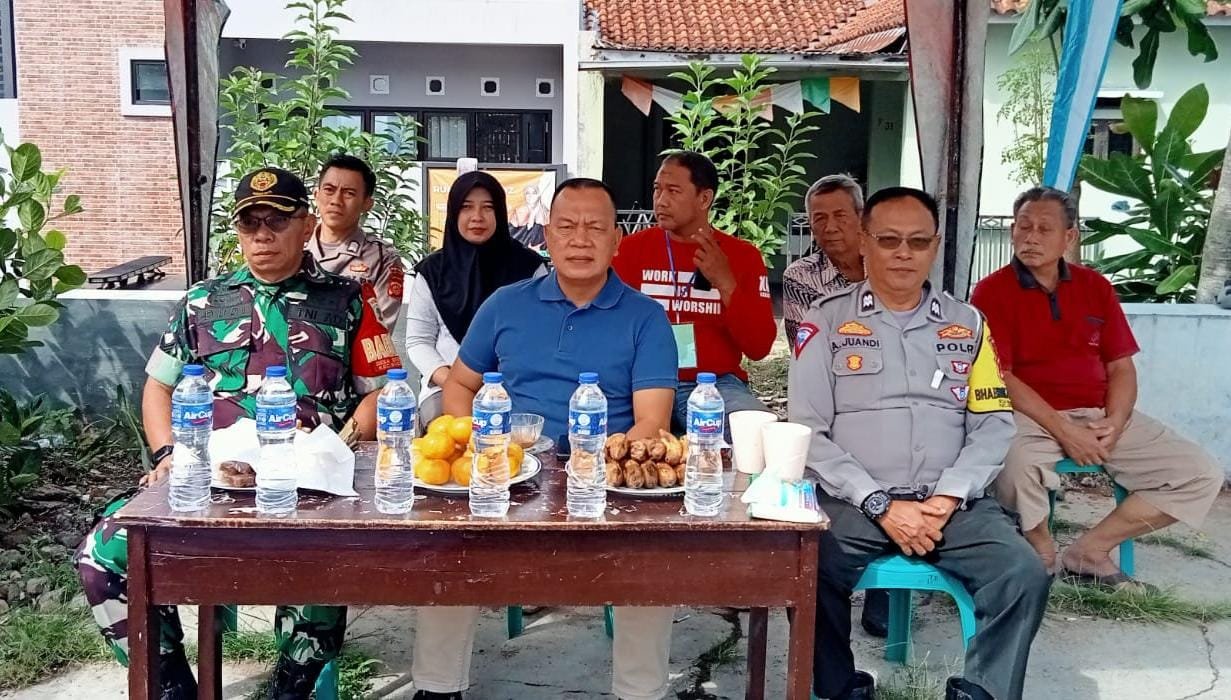 Polsek Cikoneng Polres Ciamis Datang dan Saksikan Pembukaan Turnamen Bola Voli Antar Club