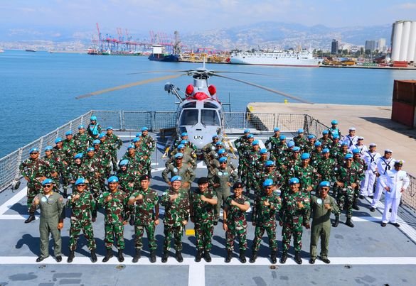 KRI Diponegoro-365 Terima Kunjungan Kerja Tim Pusinfomar TNI