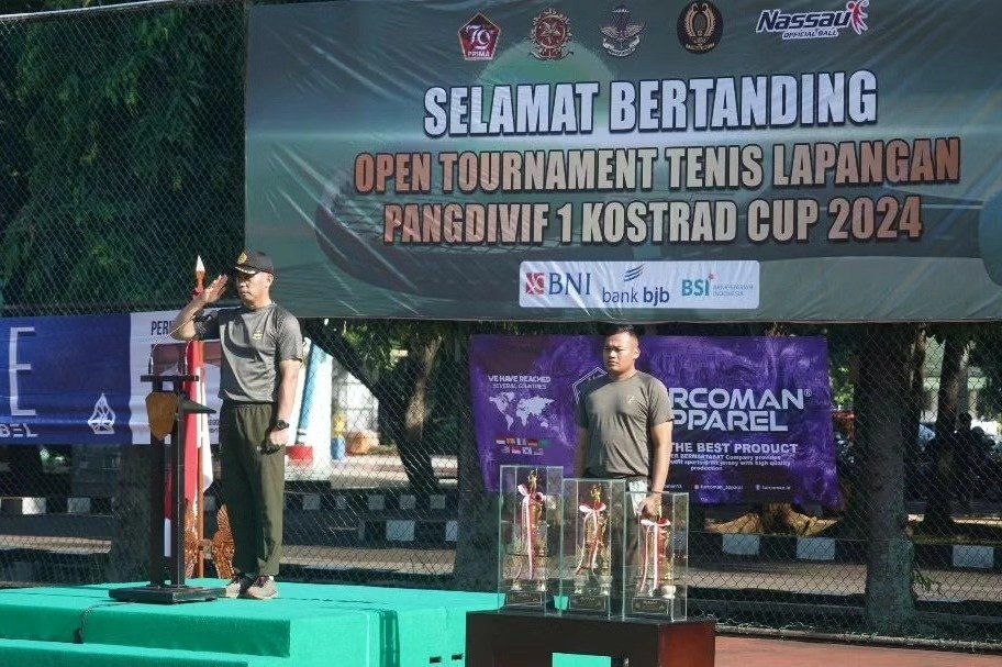 HUT Ke-79 TNI, Pangdivif 1 Kostrad Buka Turnamen Tenis Lapangan dan Bulu Tangkis Pangdivif 1 Cup