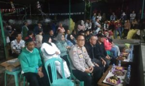 Polsek Cipaku Polres Ciamis Monitoring Pembukaan Lomba Voli di Desa Buniseuri