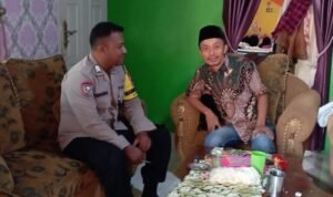 Ops Mantap Praja, Polsek Kawali Polres Ciamis Koorkom Bareng Tokoh di Parungsari Rawa Ops Mantap Praja, Polsek Kawali Polres Ciamis Koorkom Bareng Tokoh di Parungsari Rawa