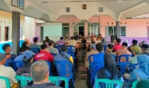 Bangun Desa Maju Polsek Cipaku Musyawarah dengan Warga Bahas RKP