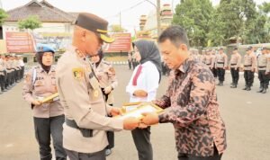 Polres Ciamis Rayakan HUT Ke-76 Polwan dengan Syukuran dan Pemberian Penghargaan