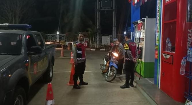 Cipta Kondisi Saat Malam, Polsek Rajadesa Polres Ciamis Patroli KRYD ke Pemukiman dan Obvit