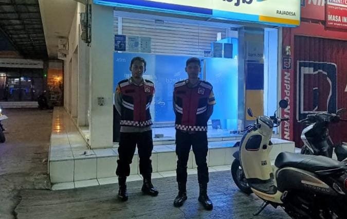 Cipkon Hadapi Pilkada Serentak 2024, Polsek Sukadana Berantas Peredaran Miras di Masyarakat