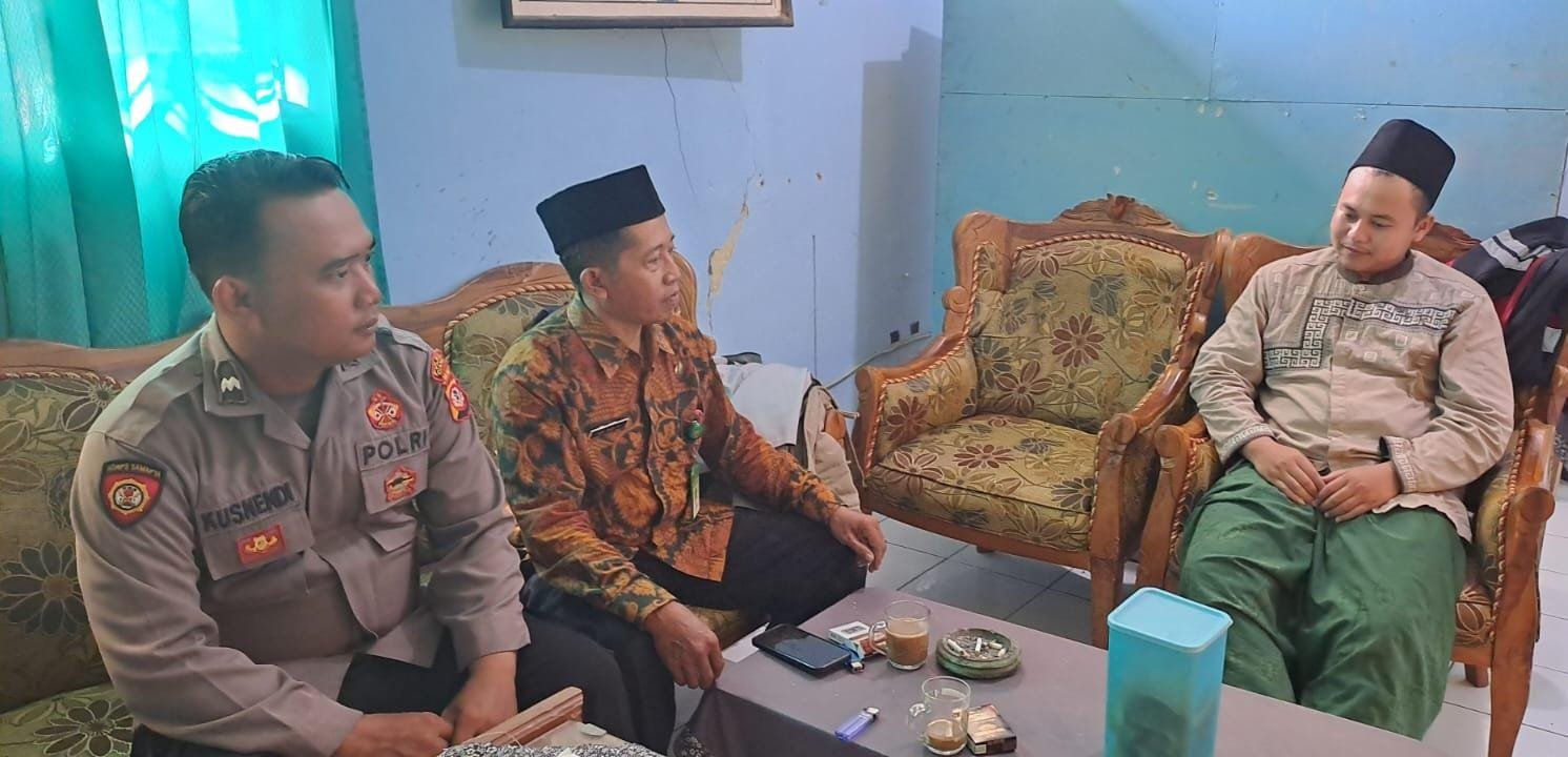 Polsek Cisaga Ajak Masyarakat Desa Bangunharja Jaga Kondusifitas Jelang Pilkada