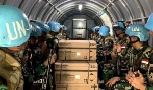 DITENGAH SITUASI KONFLIK DI LEBANON SELATAN PRAJURIT SATGAS YONMEK TNI KONGA XXIII-R UNIFIL TETAP RAYAKAN HUT KE-79 TENTARA NASIONAL INDONESIA DITENGAH SITUASI KONFLIK DI LEBANON SELATAN PRAJURIT SATGAS YONMEK TNI KONGA XXIII-R UNIFIL TETAP RAYAKAN HUT KE-79 TENTARA NASIONAL INDONESIA
