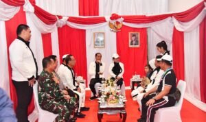 Panglima TNI Dampingi Presiden RI Buka Peparnas XVII Solo 2024