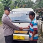 Datang ke Desa, Anggota Polsek Cijeungjing Koorkom Kamtibmas Jelang Pilkada Serentak