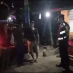 Perkuat Sinergitas Satuan Samapta Polres Ciamis Beri Binluh ke Warga Saat Ngeronda Malam