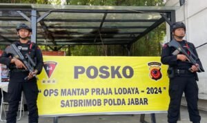 PENGAMANAN KANTOR KPU DAN BAWASLU PROVINSI JAWA BARAT PADA TAHAPAN KAMPANYE OLEH SAT BRIMOB POLDA JABAR