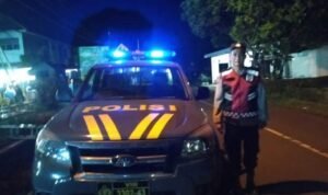 Antisipasi Gangguan Kamtibmas Polsek Rancah Polres Ciamis Patroli Kamtibmas di Malam Hari