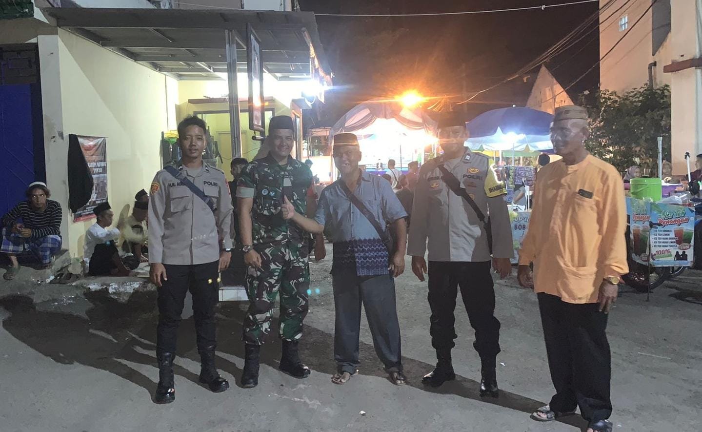 Polsek Cijeungjing Polres Ciamis Ikuti Acara Maulid Nabi Muhammad SAW di Desa Pamalayan