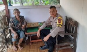Cooling System Polsek Sukadana Polres Ciamis Koorkom ke Warga Desa Margaharja