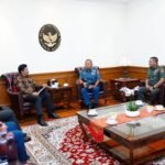 Kaskogabwilhan II Kunjungi Mantan Panglima TNI ke-20 Dalam Rangkaian HUT Ke-79 TNI