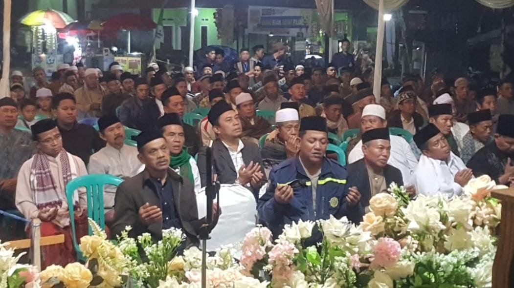 Polsek Ciamis Polres Ciamis Ikuti Acara Maulid Nabi di Desa Tanjungsari Sadananya