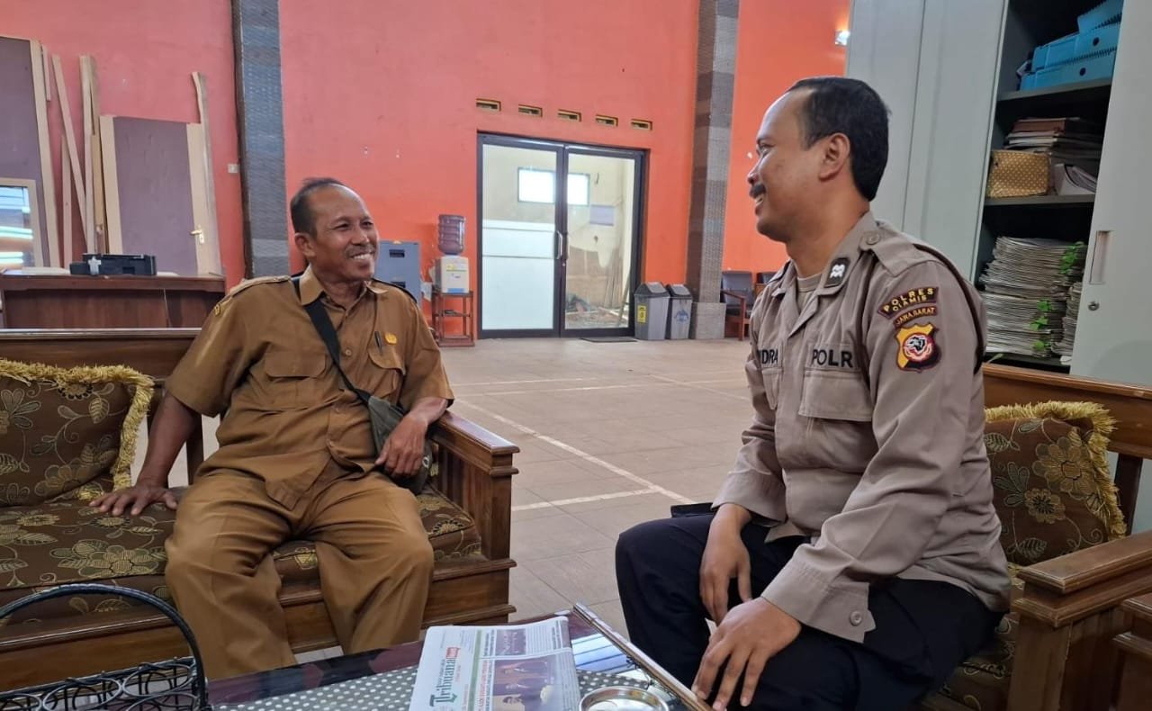 Cipkon Pilkada 2024 Polsek Cimaragas Polres Ciamis Cooling System Bersama Perangkat Desa