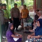 Berikan Rasa Nyaman Polsek Kawali Polres Ciamis Patroli Dialogis di Siang Hari