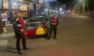 Antisipasi Tindak Kriminalitas dan Kejahatan Jalanan, Polres Ciamis Patroli di Ruko Pasar Manis