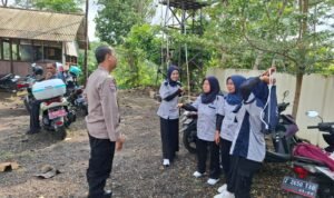 Cipkon Pilkada 2024 Polsek Cimaragas Polres Ciamis Cooling System ke Warga Sukalilah