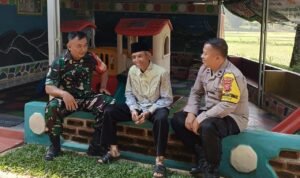 Cooling System Polsek Rajadesa Polres Ciamis Koorkom Bersama Tokoh di Desa Sirnabaya