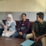 Polsek Cikoneng Koorkom Kamtibmas ke Warga Cireong Wujudkan Pilkada Serentak 2024 Aman