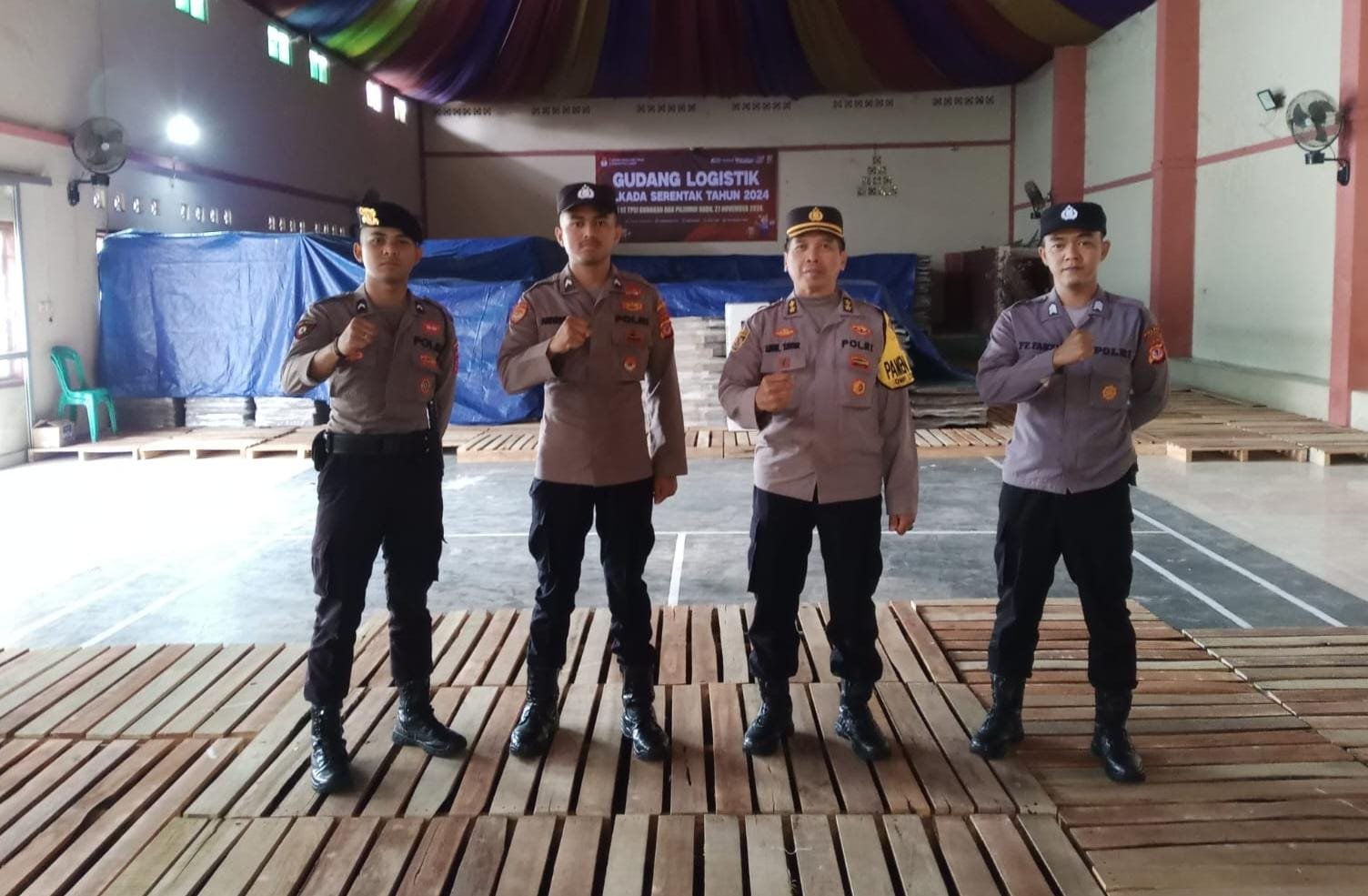 Ops Mantap Praja Polres Ciamis Siagakan Anggota Pengamanan di Gudang Logistik KPU