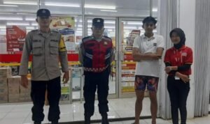 Berikan Rasa Nyaman Personel Polsek Sukadana Polres Ciamis Patroli Kamtibmas Saat Malam Hari Berikan Rasa Nyaman Personel Polsek Sukadana Polres Ciamis Patroli Kamtibmas Saat Malam Hari