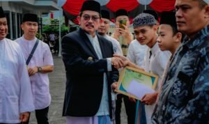 Peringatan HSN 2024 Pj Bupati Ciamis: Santri Bisa Jadi Apa Saja Termasuk Pemimpin Negara